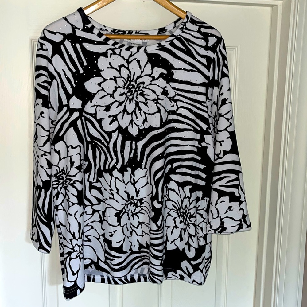 Rebecca Malone 3/4 Sleeve Rhinestone Embellished Top Woman’s Size L